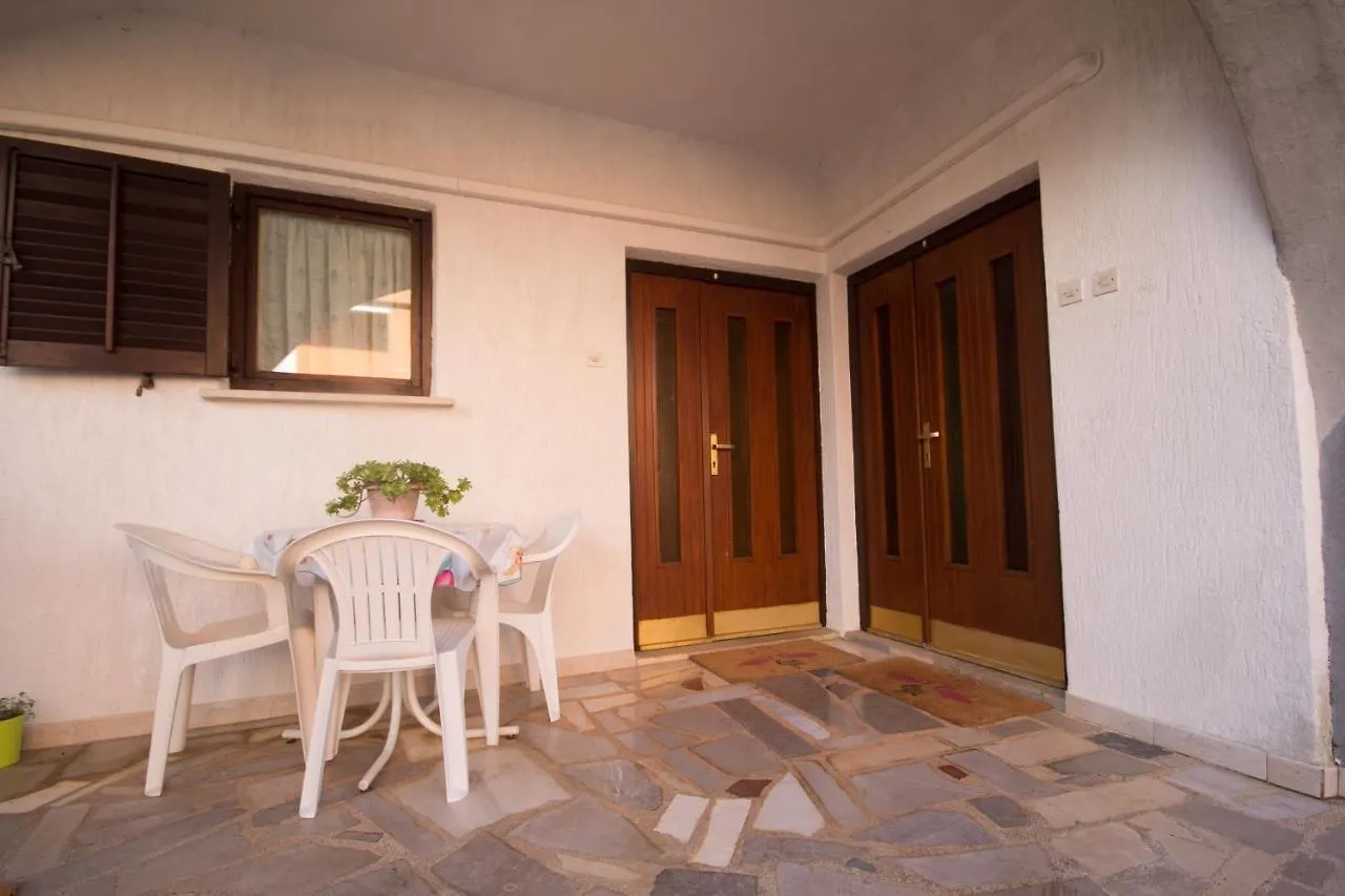 Guest house Villa Maria Novigrad  Croatia